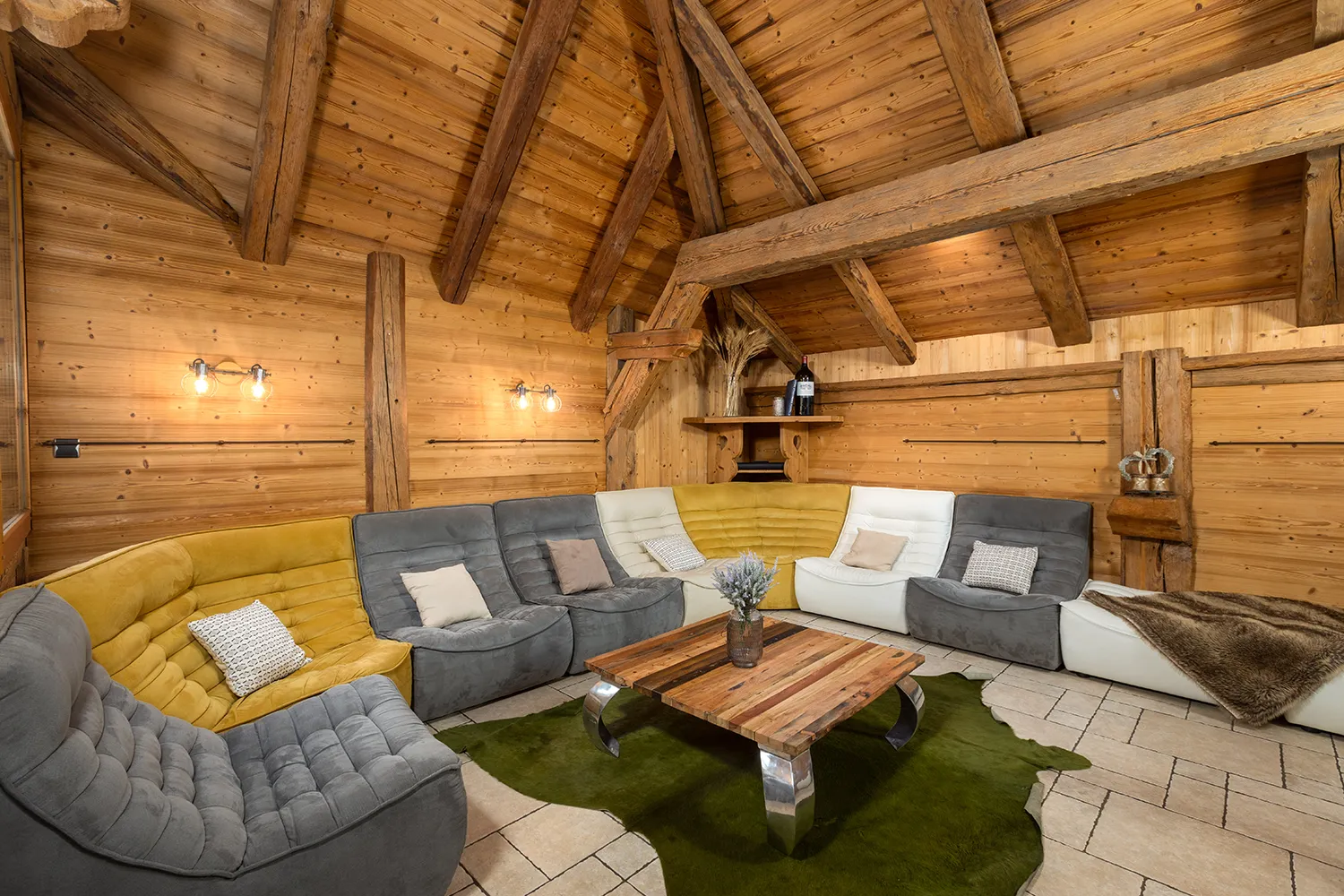 Woodlands Chalets - Farmhouse La Desmeuniere